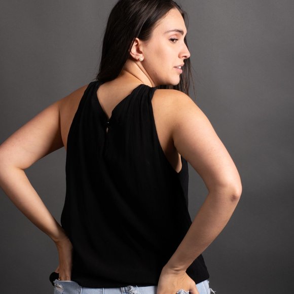 Black Halter Top by Chelsea28 - Picture 6 of 9